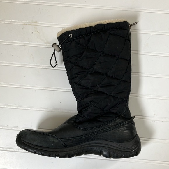 Ugg Australia Women's Quilted Snowpeak Mid Calf Winter Waterproof Boots - Picture 5 of 15